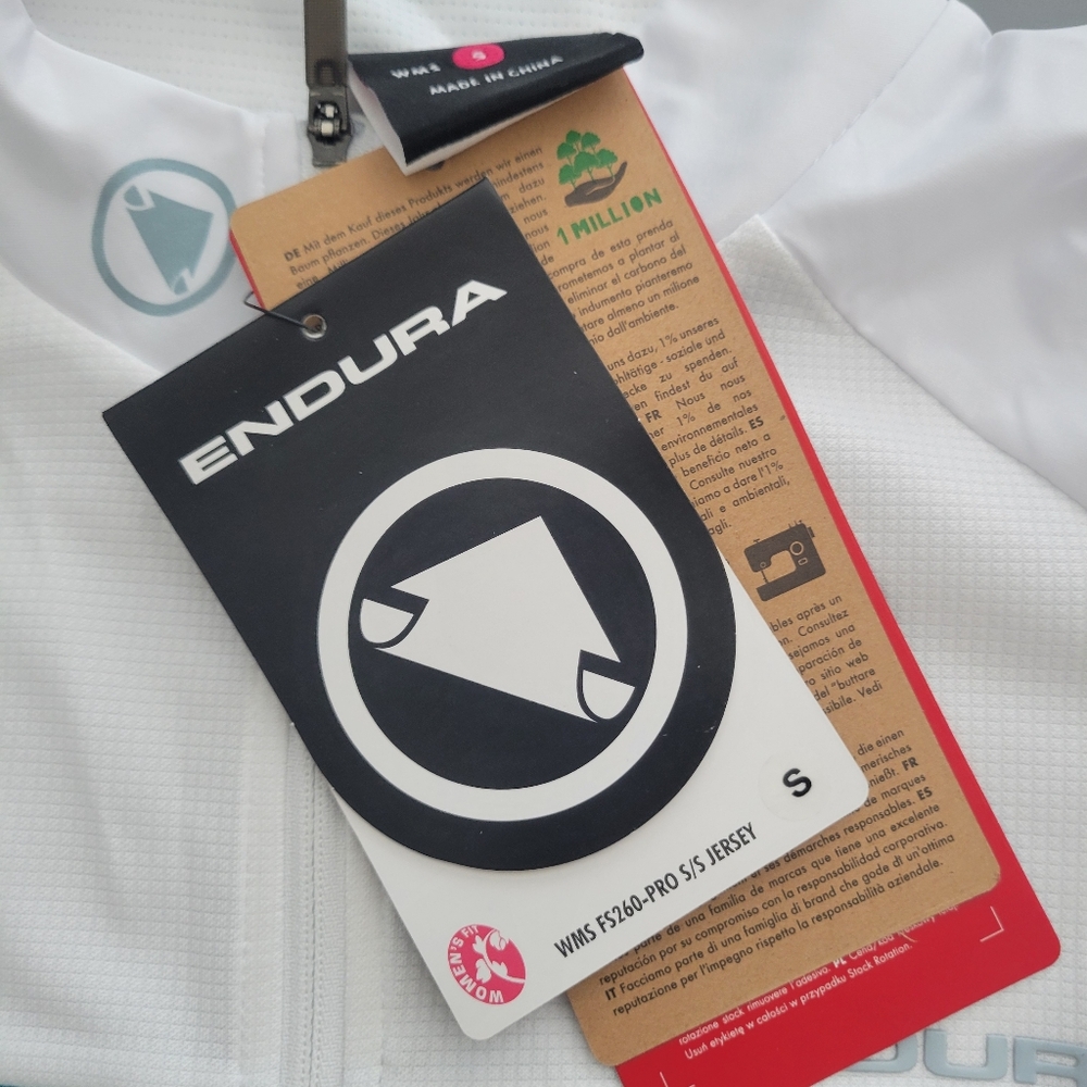 Endura Women's Pro Cycling Jersey Size Small - Picture 2 of 3